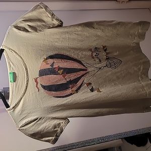 A simple way to fly shirt from United colors of Benetton